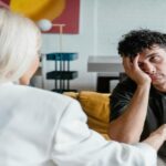 Signs You Need to See a Psychiatrist vs Therapist